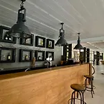 Tonnoconte Relais&restaurant Couette-café