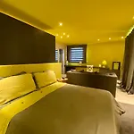 Tonnoconte Relais & Restaurant Bed & Breakfast 4*