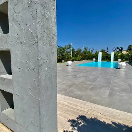 Tonnoconte Relais & Restaurant Frühstückspension